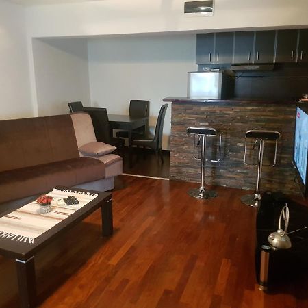 Bujic Apartment Petrovac Kültér fotó