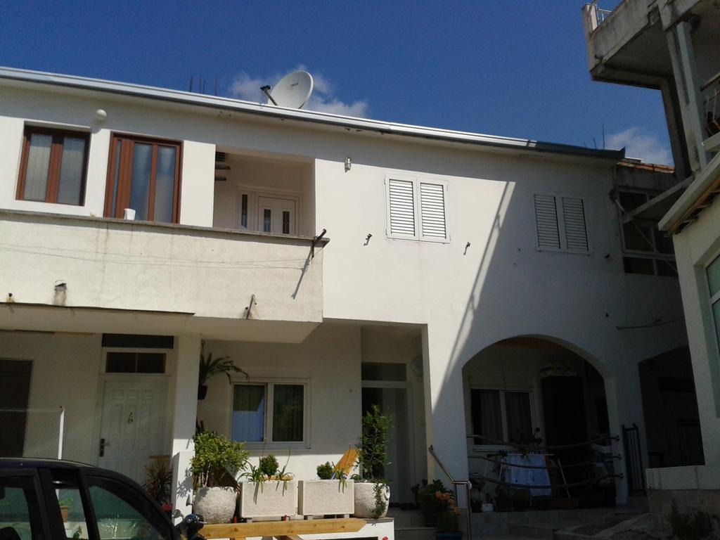 Bujic Apartment Petrovac Szoba fotó